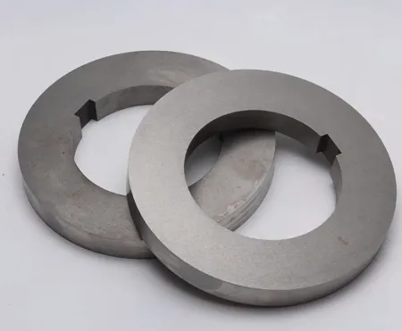 What Blade Can Boost Waste Tire Shredding Efficiency for Recycling Plants?